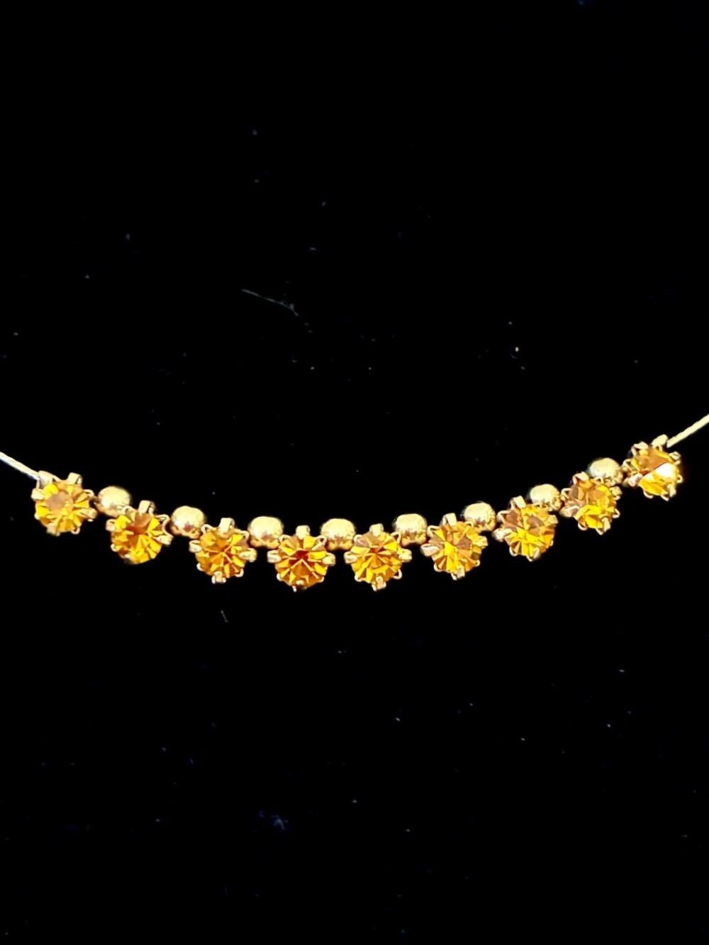 Amber Rhinestone Choker / Collar in Gold Tone - Picture 2 of 3